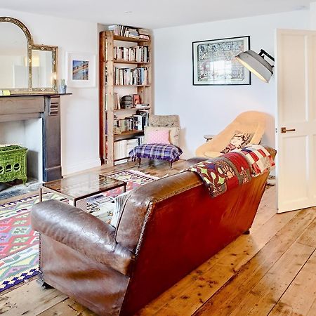 Paramount Apartments Ilfracombe, Arty Seaside Holiday Apartments Екстер'єр фото
